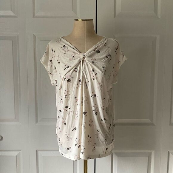 Ann Taylor Factory Tops - Ann Taylor Factory Ivory Floral Top V-Neck Knot Keyhole Front - L Large